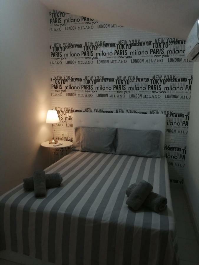 Alfalfa Suites Севиля Екстериор снимка