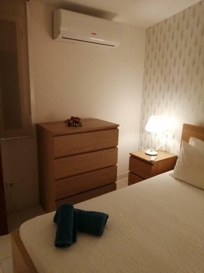 Alfalfa Suites Севиля Екстериор снимка